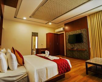 Coral Beach Resort - Mahabalipuram