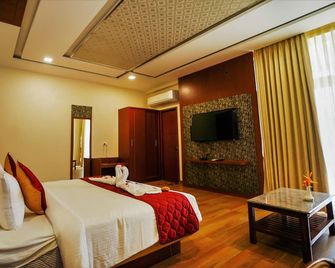Coral Beach Resort - Mahabalipuram