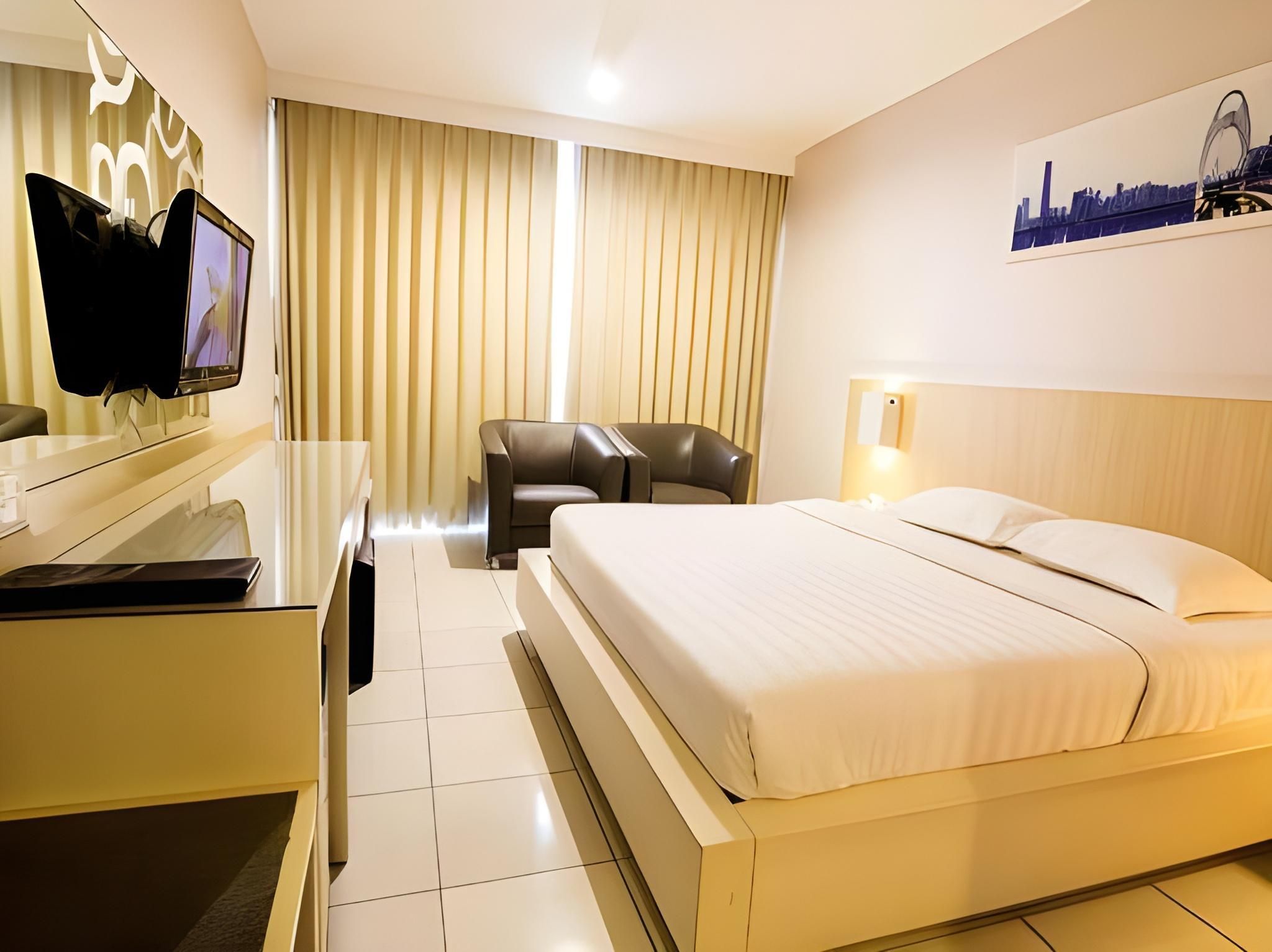 Royal Hotel N' Lounge