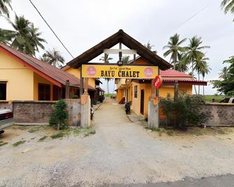 OYO 90209 Bayu Chalet - Kota Bahru - Gebäude