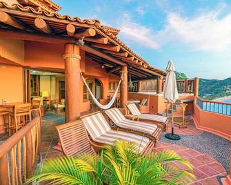 Hilton Grand Vacations Club Zihuatanejo - Zihuatanejo - Balkon