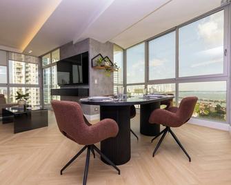 Beautiful 2 bedroom apartment / Social area with pool, Parking and Gym - El Dorado - Comedor