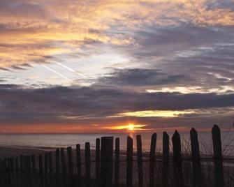 Hoogland Aan Zee - Egmond aan Zee