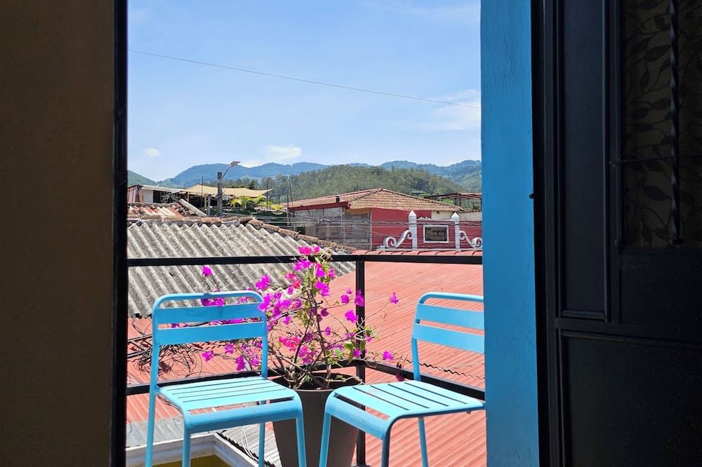 وان داي تريب - أنتيغوا غواتيمالا - شرفة