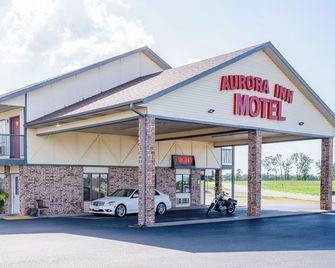 Capital O Aurora Inn Monett Us 60 - Aurora - Building