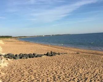 Forge 130 - Saint-Georges-d'Oléron - Пляж
