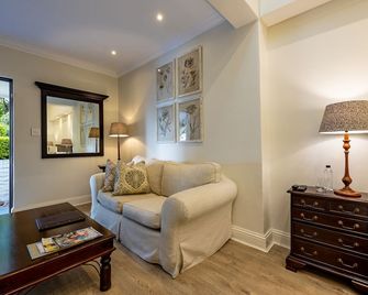 Sheppard Boutique Hotel - Nelspruit - Wohnzimmer