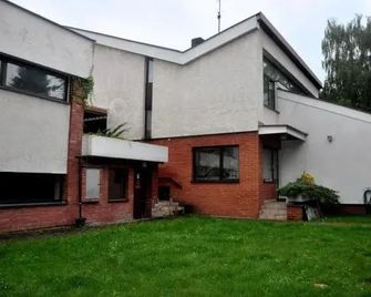Pokoje Goscinne pod Sikornikiem - Cracovia - Edificio