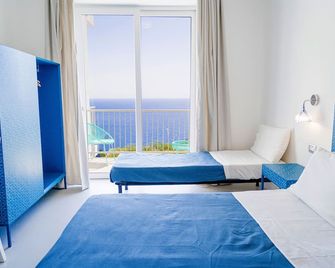 Hotel Orsa Maggiore - Castro - Schlafzimmer