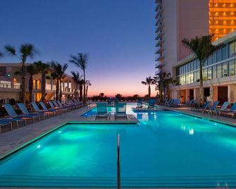 Poolside - 3 Bedroom - Marriott's Crystal Shores - Full Resort Access - Marco Island - Piscina