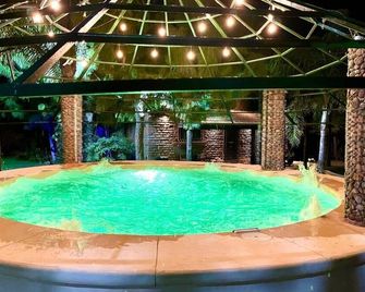 Cabaña Magnolias con albercajacuzzi - Tequisquiapan - Alberca