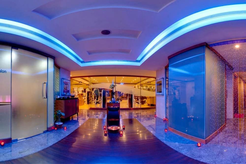 Radisson Blu MBD Hotel Noida