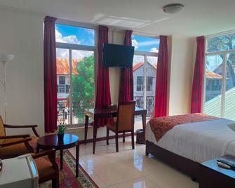 Hotel Palacio - Paramaribo - Quarto