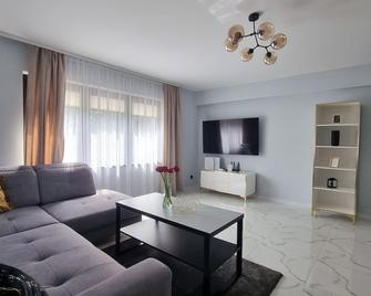 Katowice Apartamenty Hetmanska 4 - Katowice - Living room
