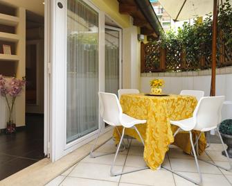 Patrizia Romana Palace - Rome - Patio