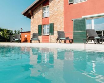 Casa Vecchio Mulino - Alba - Pileta