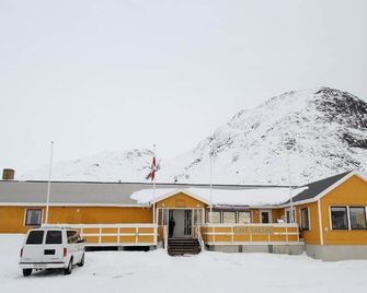 Hotel Narsaq - Narsaq - Building