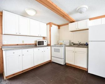 Beautiful lakeside 2 Bedroom cabin on private lake (Cabin#4) - Brainerd - Küche