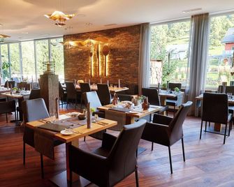 Naturpur Hotel Maarblick - Meerfeld - Restaurant