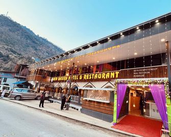 New Basera Hotel - Guptakāshi - Edificio