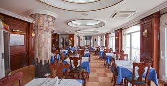 Hotel Cabo de Mar - פניסקולה - מסעדה