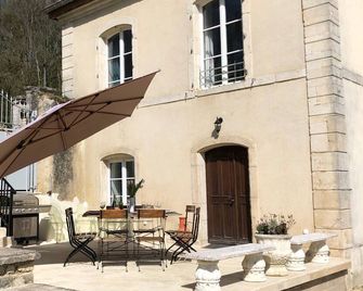 Gite De L'abbaye De L'etanche - Landaville - Patio