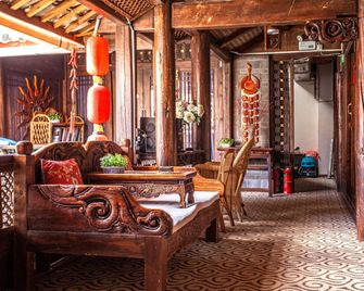 Lijiang Xi Tang Exquisite Hostel - Lijiang - Bar