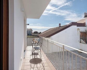 Apartment 'Nonno Giovanni' with Mountain View, Wi-Fi and Air Conditioning - Agerola - Balcón