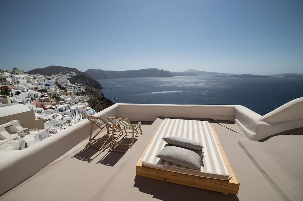 سبيتيا سانتوريني - أويا - شرفة