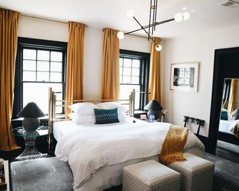 The Truitt - Kansas City - Bedroom