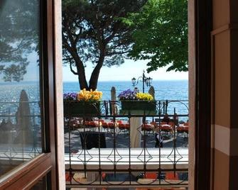 Albergo All'Ancora - Garda - Balcony