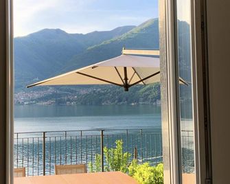 Luxury Garden Apartment Near Bellagio - Lezzeno - Balcony