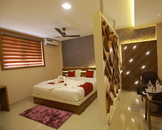 Thachoos Residency - Ottappālam - Bedroom