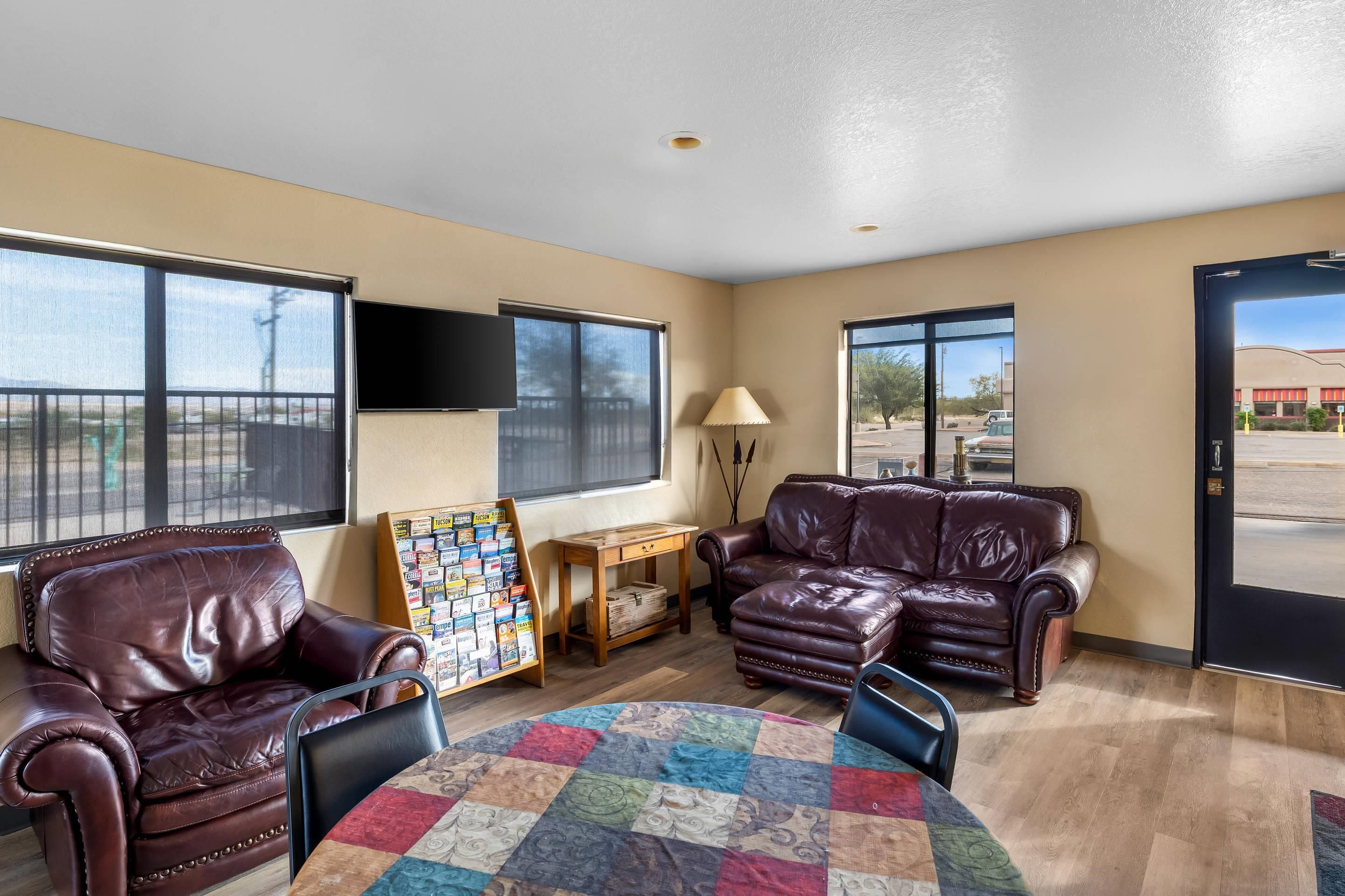 Rodeway Inn Copper Stay Benson Az I-10 Exit 304 - Benson - Lobby