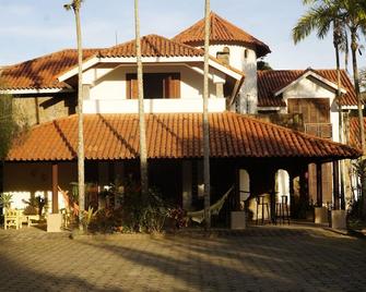 Mansão Residence & Club - Vassouras - Gebäude