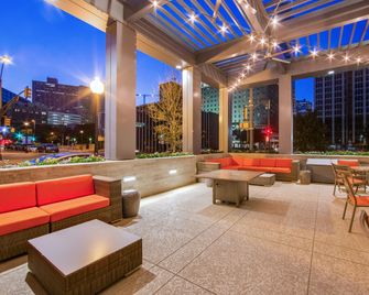 Hampton Inn & Suites Fort Worth Downtown - Fort Worth - Edificio
