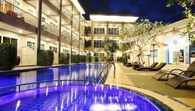 The Malika Hotel (SHA Plus+) - Phuket - Uima-allas