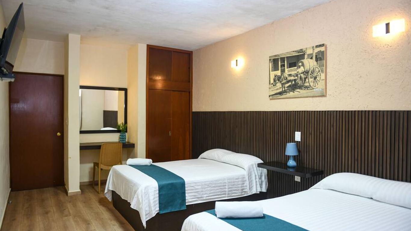 Hotel Uxulkah