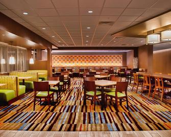 Fairfield Inn and Suites by Marriott Pocatello - Pocatello - Restaurante