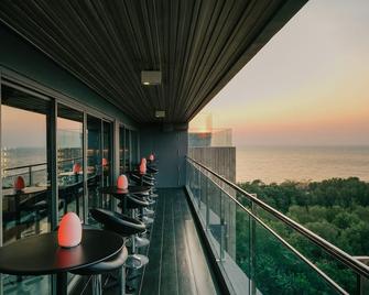 Bayphere Hotel Pattaya - Jomtien - Балкон