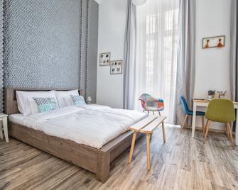 Budapest Passage - Budapest - Bedroom