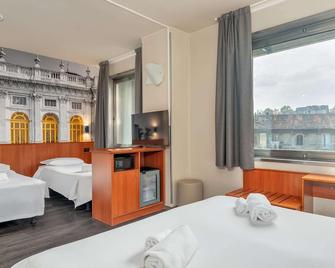 B&B Hotel Torino President - Turin - Bedroom