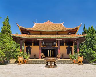 Sans Souci Hotel - Da Lat - Dalat - Building