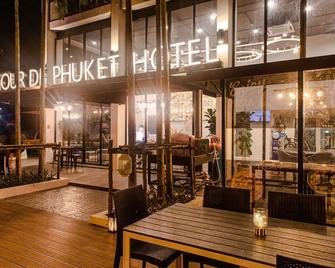 Tour De Phuket Hotel - Choeng Thale - Restaurace