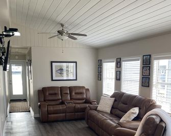 Ly'an High Lodge - Venice Marina - Venice - Living room