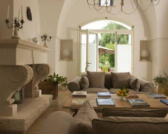 Masseria Don Luigi-Luxury Farmhouse - Fasano - Living room