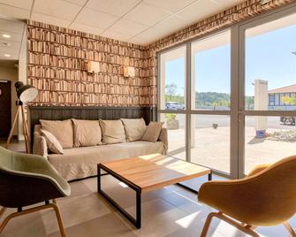 Campanile Saint Jean de Luz - סן-ז'ן דה-לו - סלון