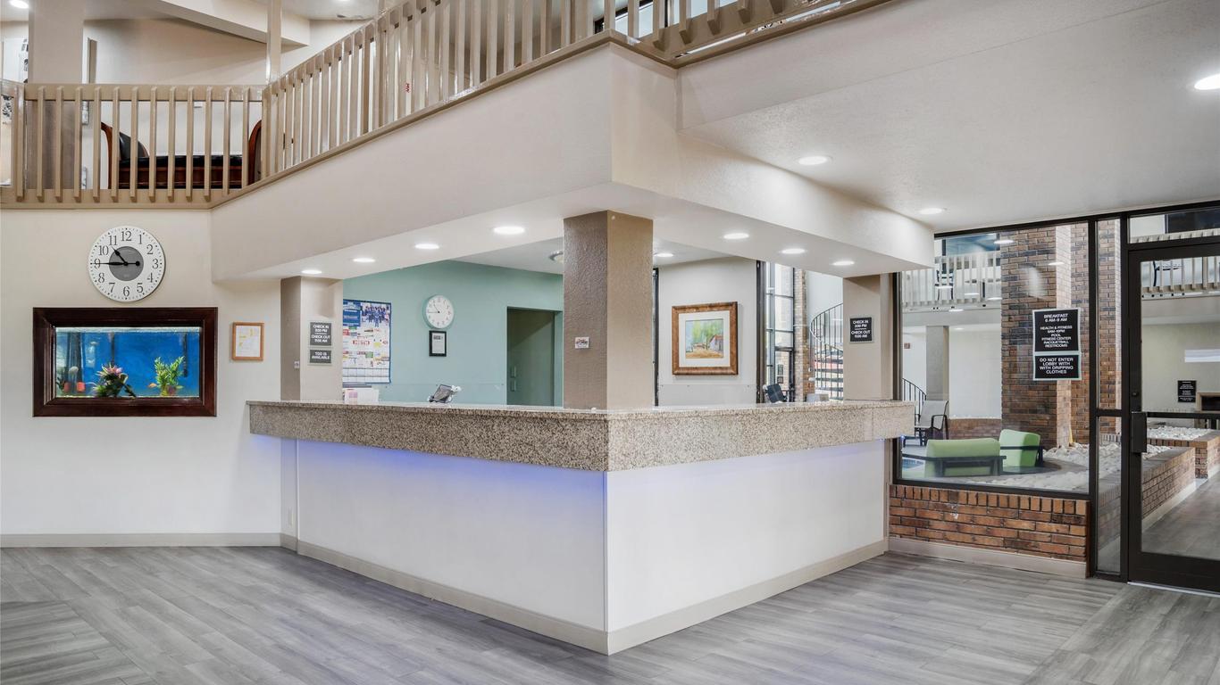 SureStay Plus Hotel by Best Western Greenwood