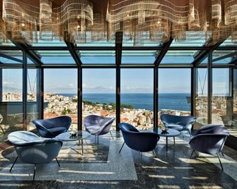 De Bonart Naples, Curio Collection by Hilton - Nápoles - Bar