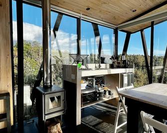 Casa Quebrada Olas de Buchupureo - Cobquecura - Comedor